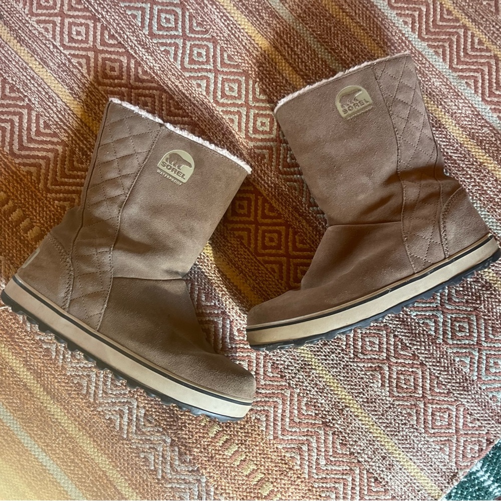 Glacy Boots